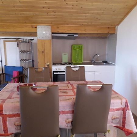 Appartement Nicole Бенковац Экстерьер фото